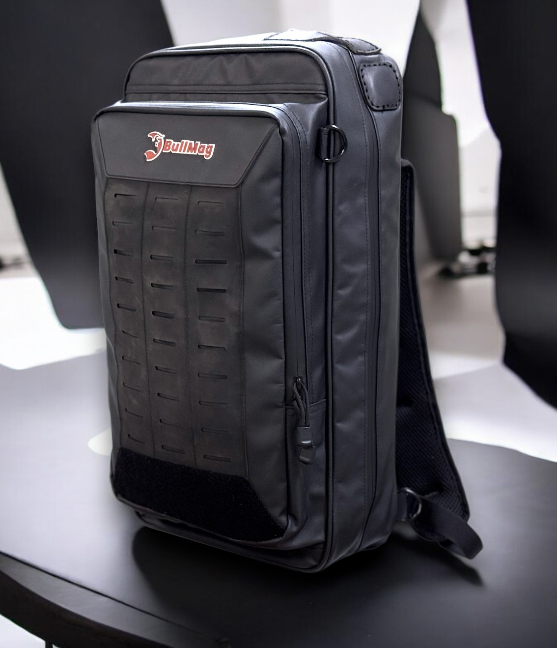 BullMag Folio Backpack